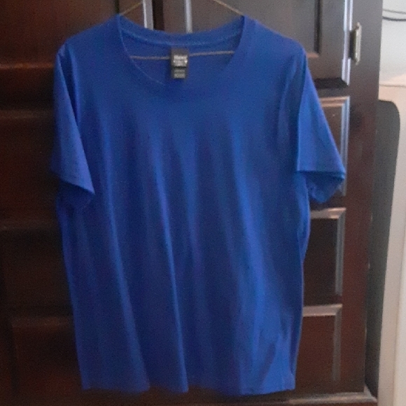 Hanes Tops - Women's Blue T-Shirt